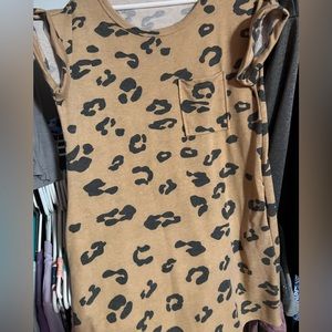 Size small boutique leopard dress Hopely brand